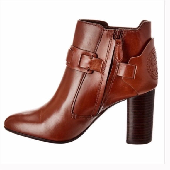 Tory Burch Colton 85MM Almond Brown Leather 3.25”Heel Booties Size 5 MSRP $495 - Picture 2 of 13
